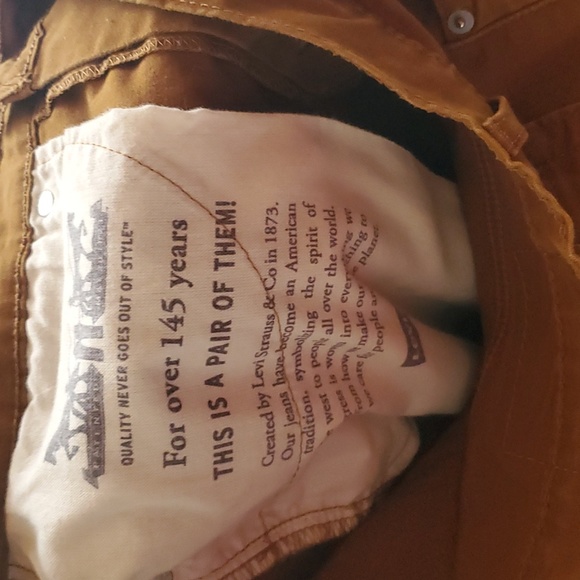 Levis Jeans - Picture 6 of 7